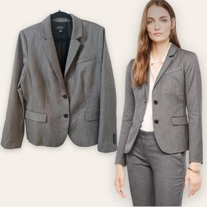 ANN TAYLOR- Structured & Lined 2 Button Blazer Suit Jacket, in Silver Lake Grey